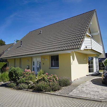 Nah Am Meer, Ruhige Lage, Gratis Nutzung Vom Ahoi Erlebnisbad Und Sauna In Sellin - Haus Inselblick Fewo 02 Goehren  Eksteriør billede