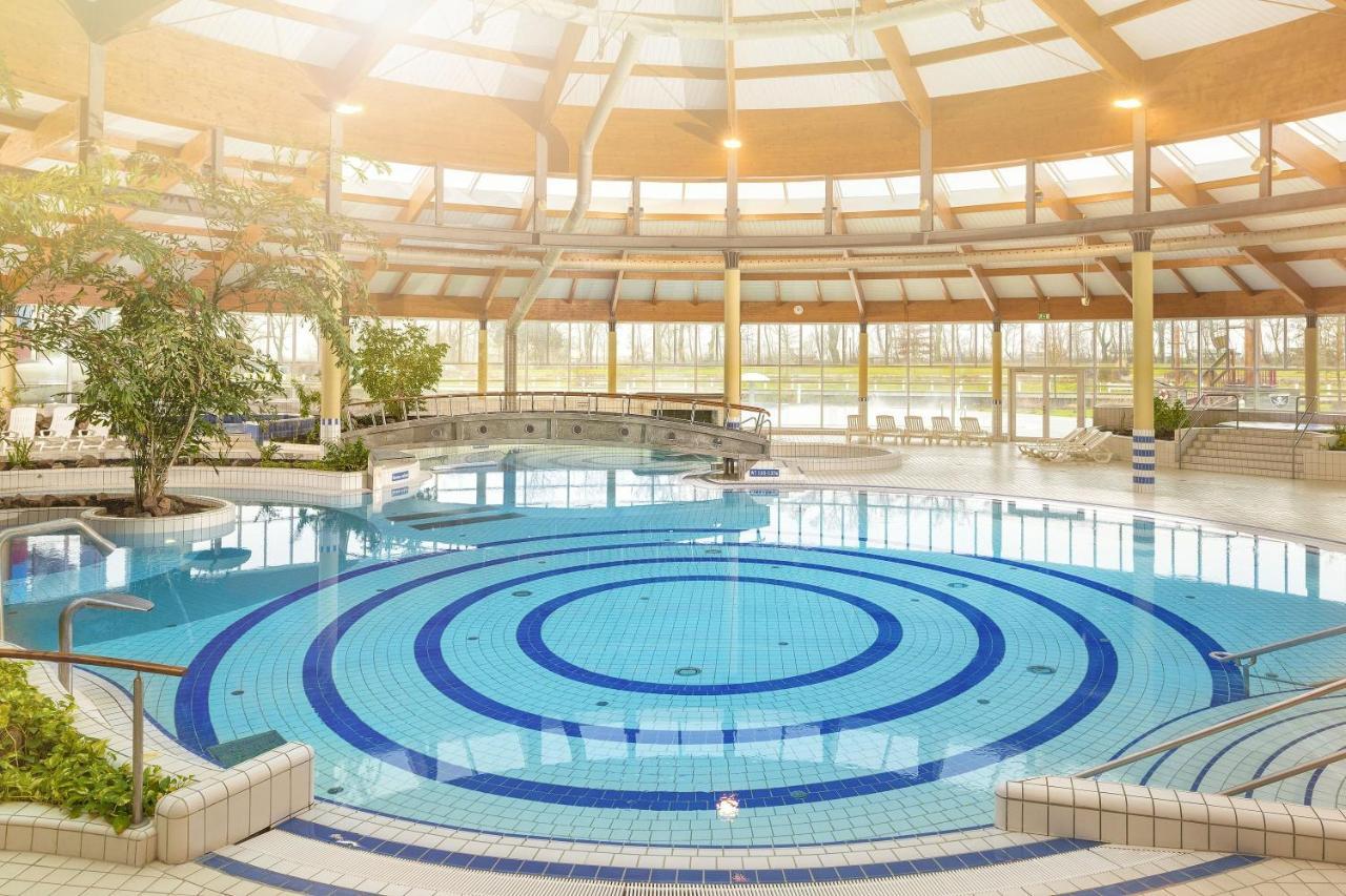 Nah Am Meer, Ruhige Lage, Gratis Nutzung Vom Ahoi Erlebnisbad Und Sauna In Sellin - Haus Inselblick Fewo 02 Goehren  Eksteriør billede